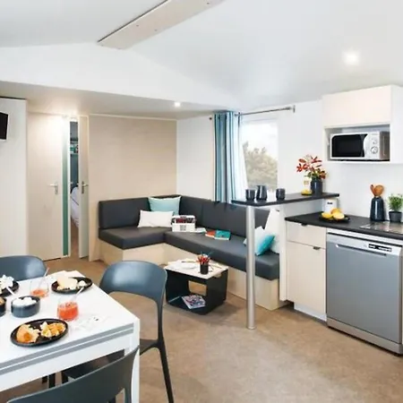Mobil-home Avec Terrasse - 8 Pers. - Api-1-52-2165 مكان تخييم Girac